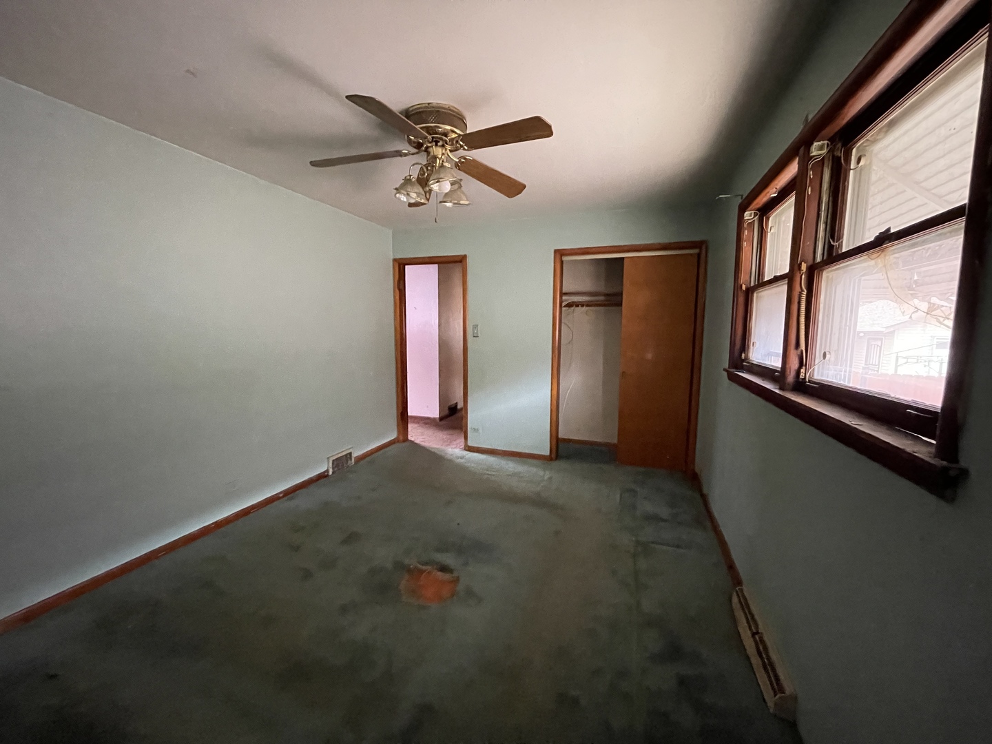 210 Calumet Boulevard Harvey, IL 60426 - Photo 5 of 23