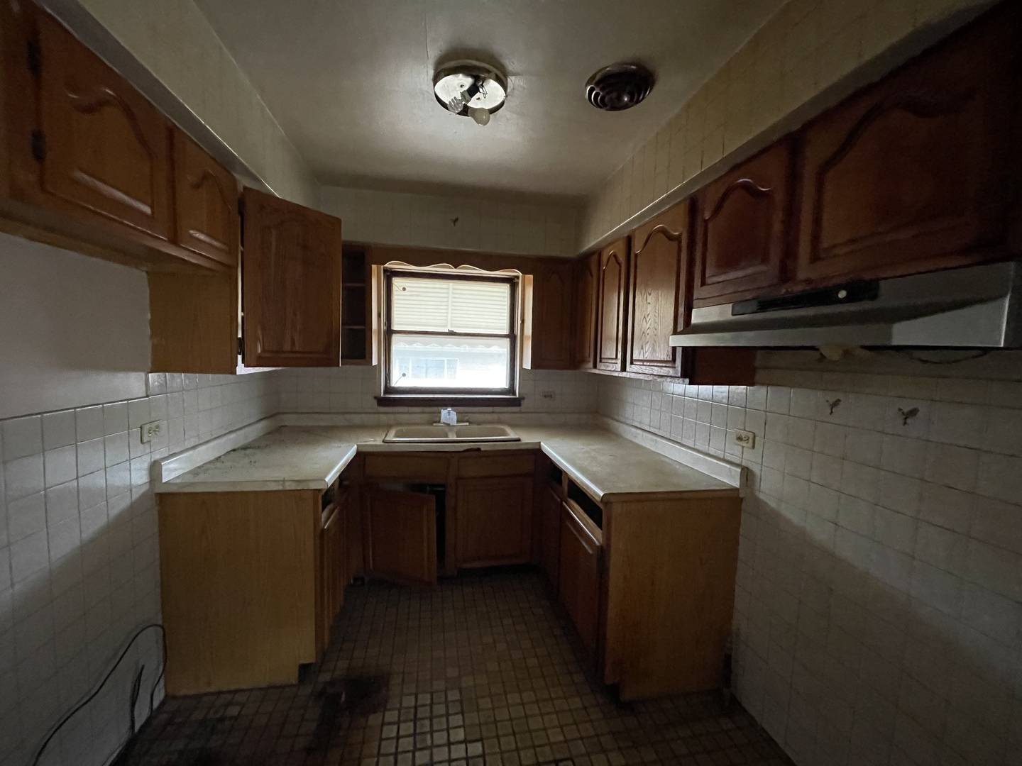 210 Calumet Boulevard Harvey, IL 60426 - Photo 9 of 23