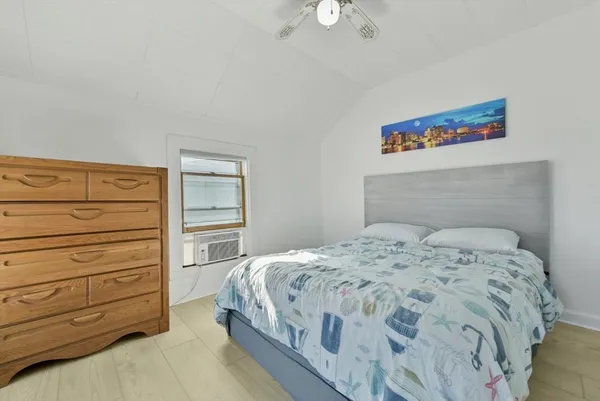 $2,300 | 23 Tafts Avenue, Unit 2, Winthrop, MA 02152