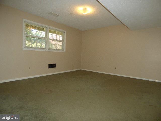 3200 Round Hill Road York, PA 17402 - Photo 26 of 31 Gallery Image 26