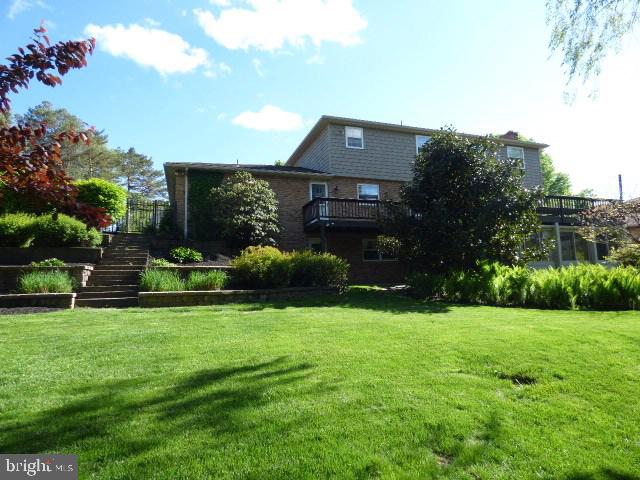3200 Round Hill Road York, PA 17402 - Photo 3 of 31 Gallery Image 3