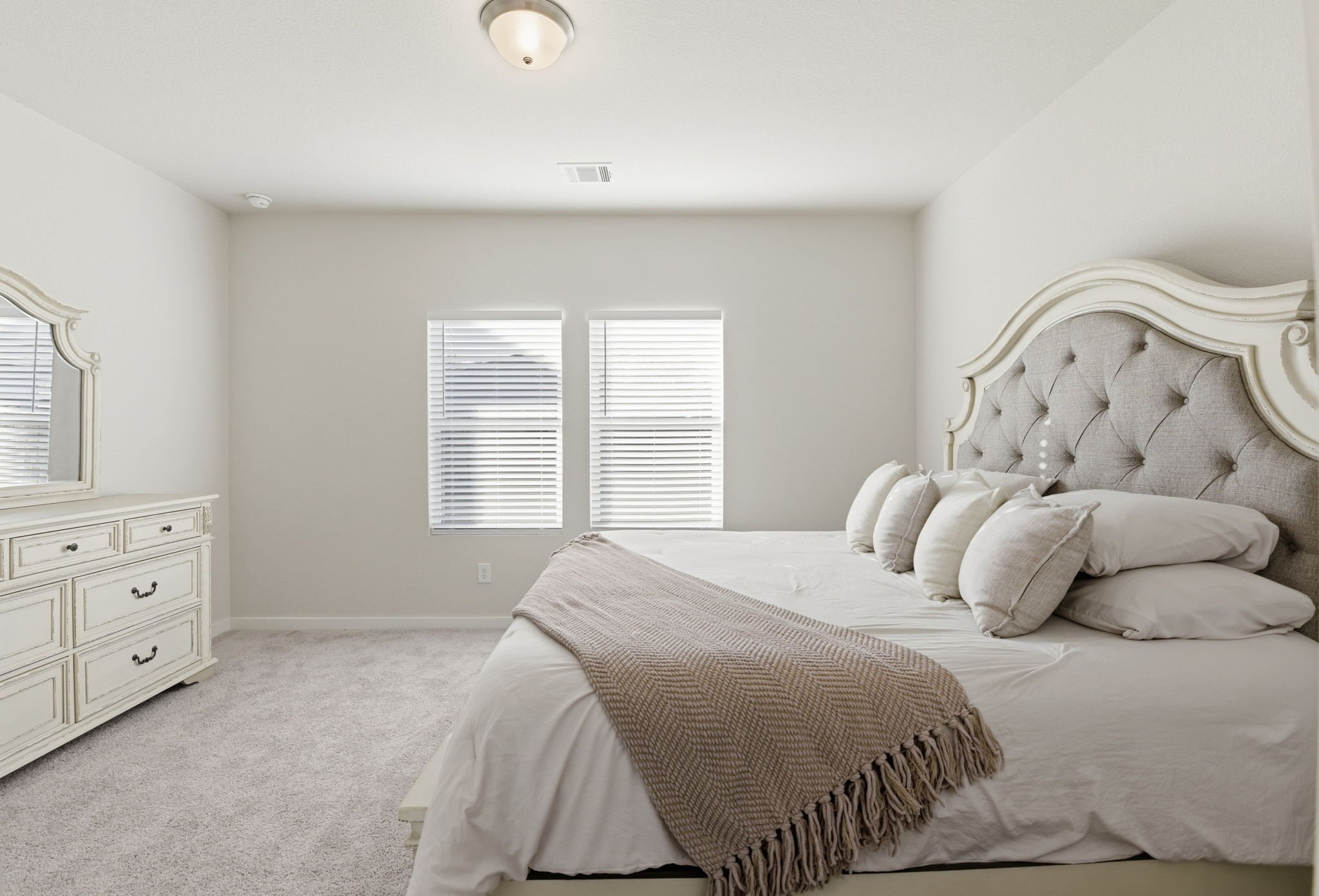 18623 Frost Ridge Drive Crosby, TX 77532 - Photo 20 of 40 Primary Bedroom