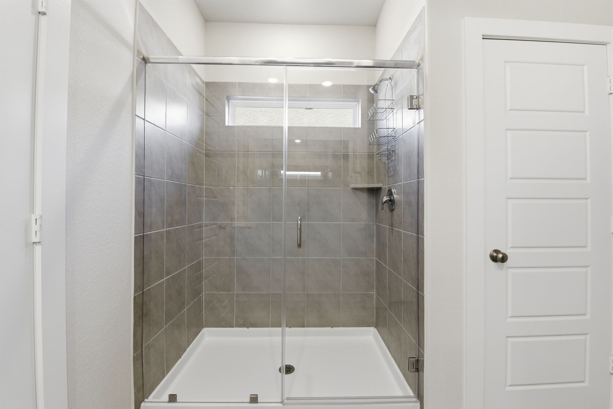 18623 Frost Ridge Drive Crosby, TX 77532 - Photo 24 of 40 Primary Shower