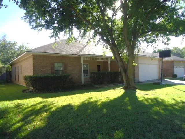 $2,000 | 2518 Danny Lane, Farmers Branch, TX 75234
