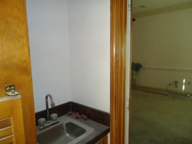 2518 Danny Lane Farmers Branch, TX 75234 - Photo 3 of 11