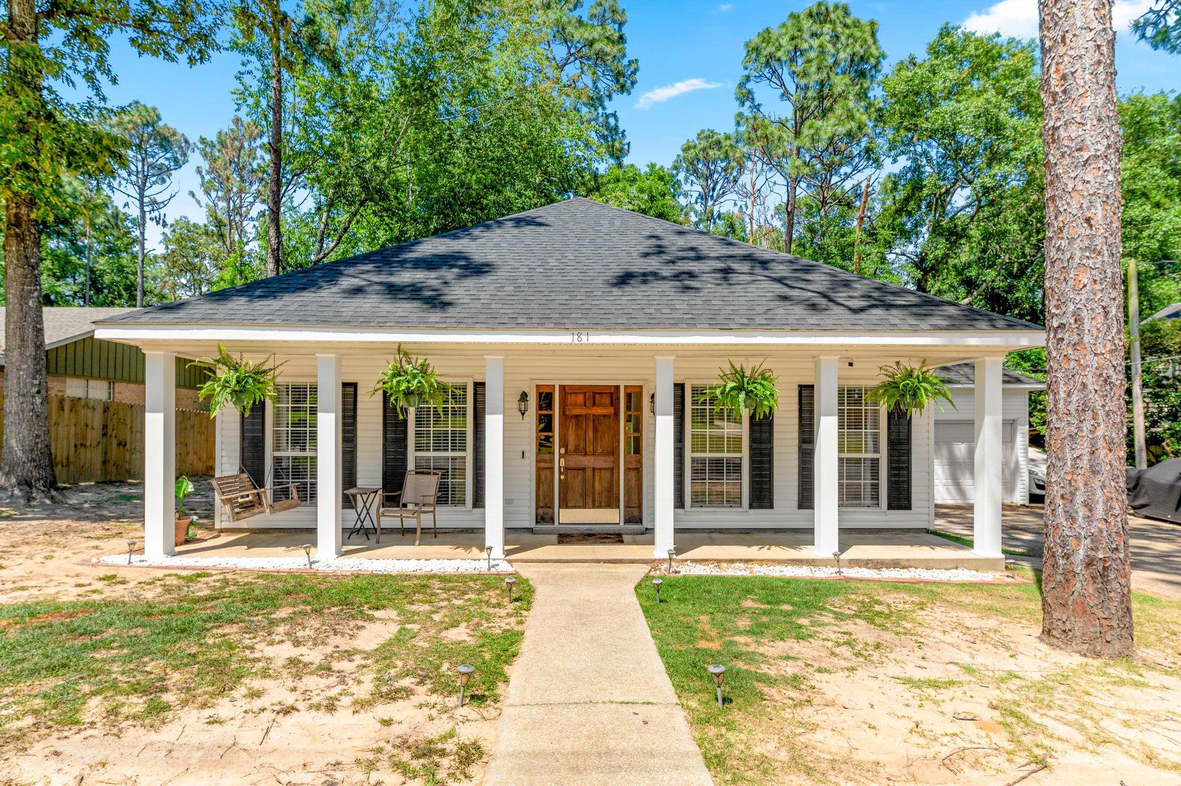 181 Ridgewood Drive Daphne, AL 36526 - Photo 1 of 22 Front of the house