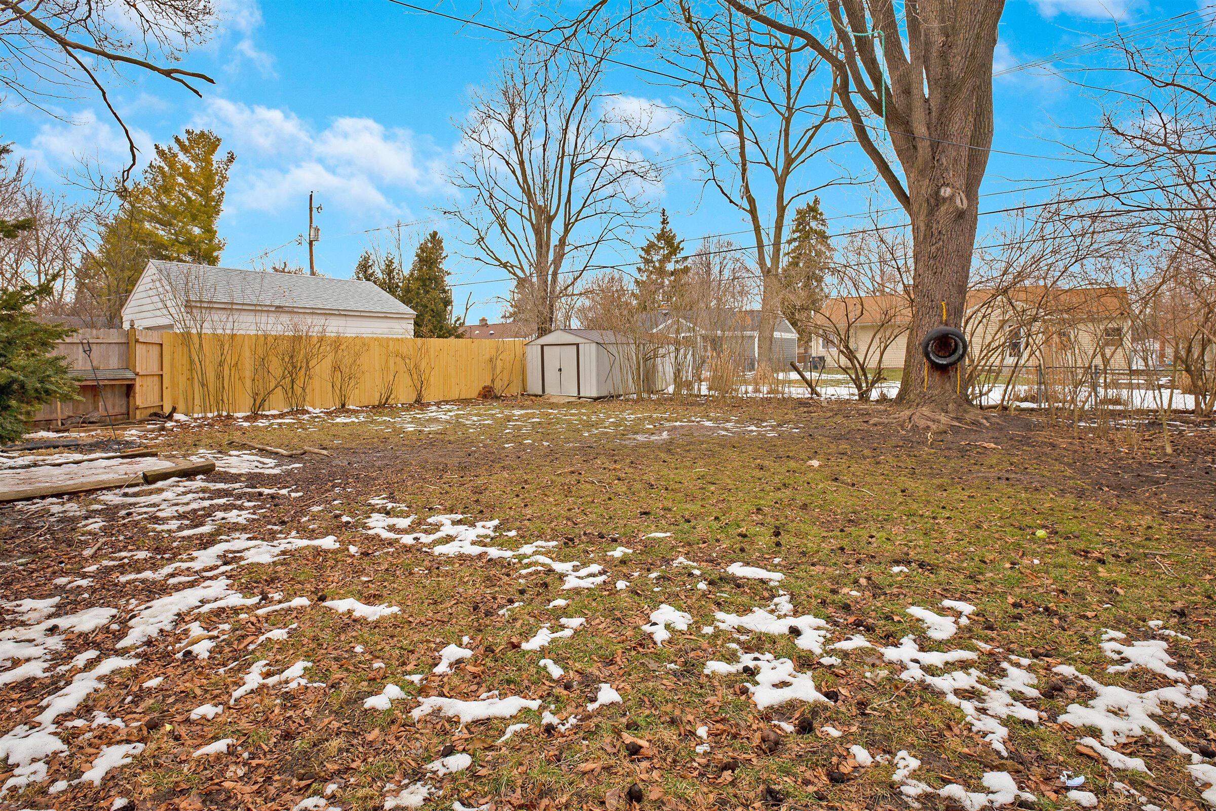 2244 Woodstock Road Columbus, OH 43221 - Photo 30 of 31