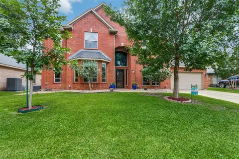 $475,000 | 6707 Canyon Crest Drive, Fort Worth, TX 76132