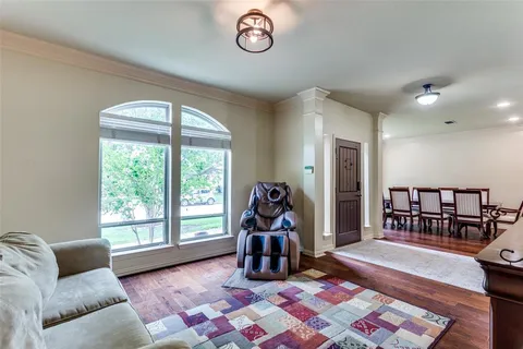 $475,000 | 6707 Canyon Crest Drive, Fort Worth, TX 76132