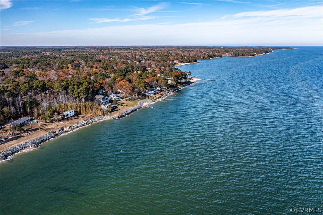 571 Chesapeake Beach Road Reedville, VA 22539 - Photo 4 of 50 Gallery Image 4