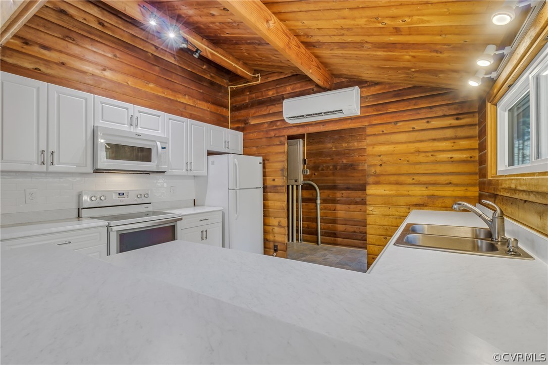 571 Chesapeake Beach Road Reedville, VA 22539 - Photo 10 of 50 Gallery Image 10
