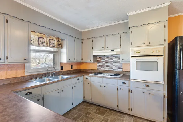 $219,000 | 1612 WhipPoorWill Drive, Lawrenceburg, TN 38464