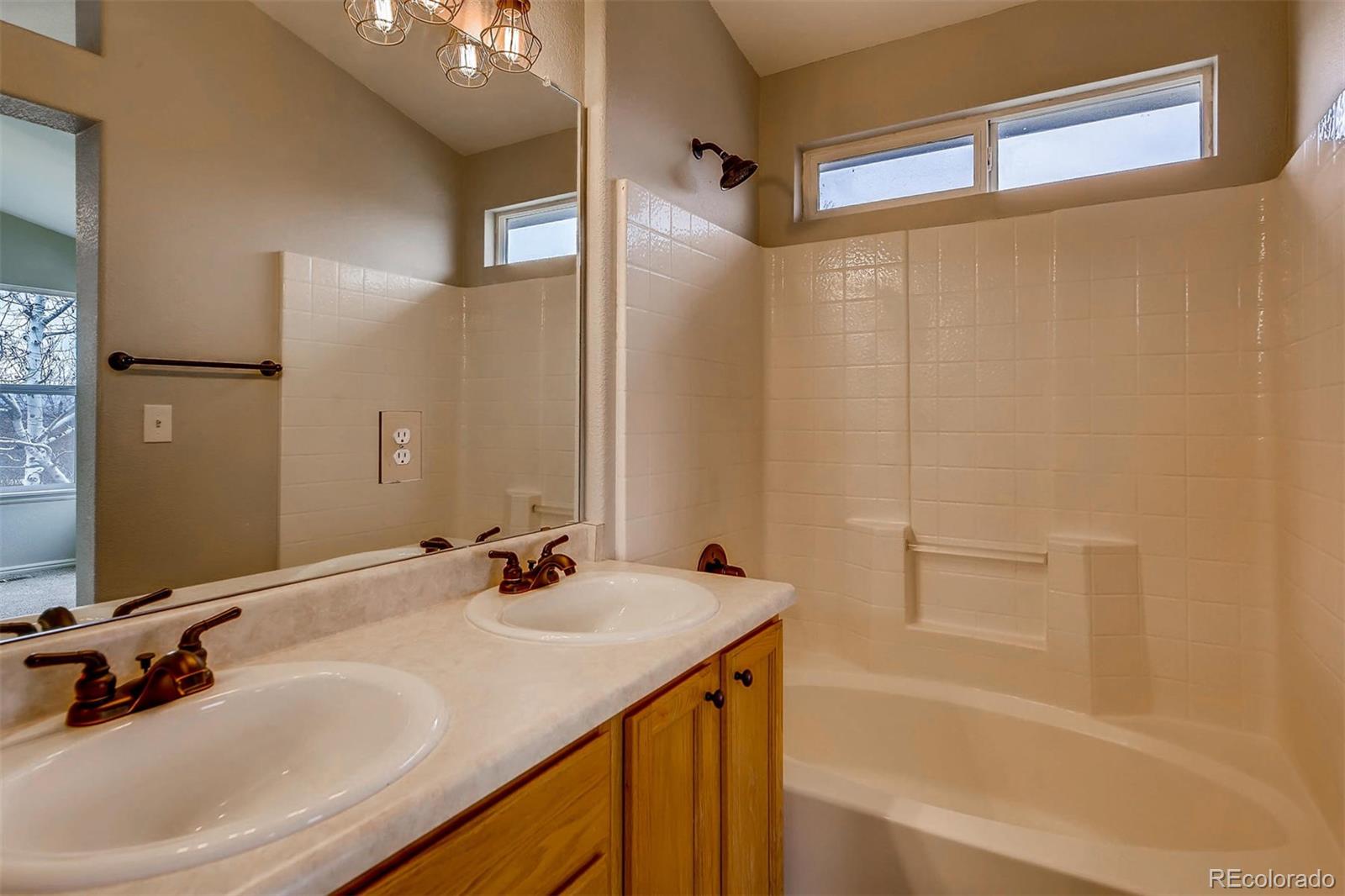 619 Timbervale Trail Highlands Ranch, CO 80129 - Photo 14 of 28