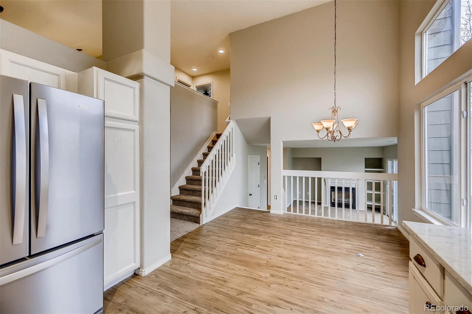 619 Timbervale Trail Highlands Ranch, CO 80129 - Photo 8 of 28