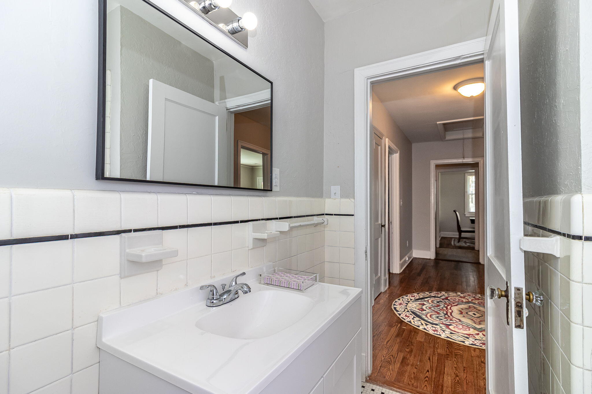 3027 Wrightsboro Road Augusta, GA 30909 - Photo 29 of 53 Bathroom