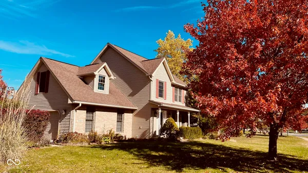 $375,000 | 2042 Parkside Drive, Columbus, IN 47203