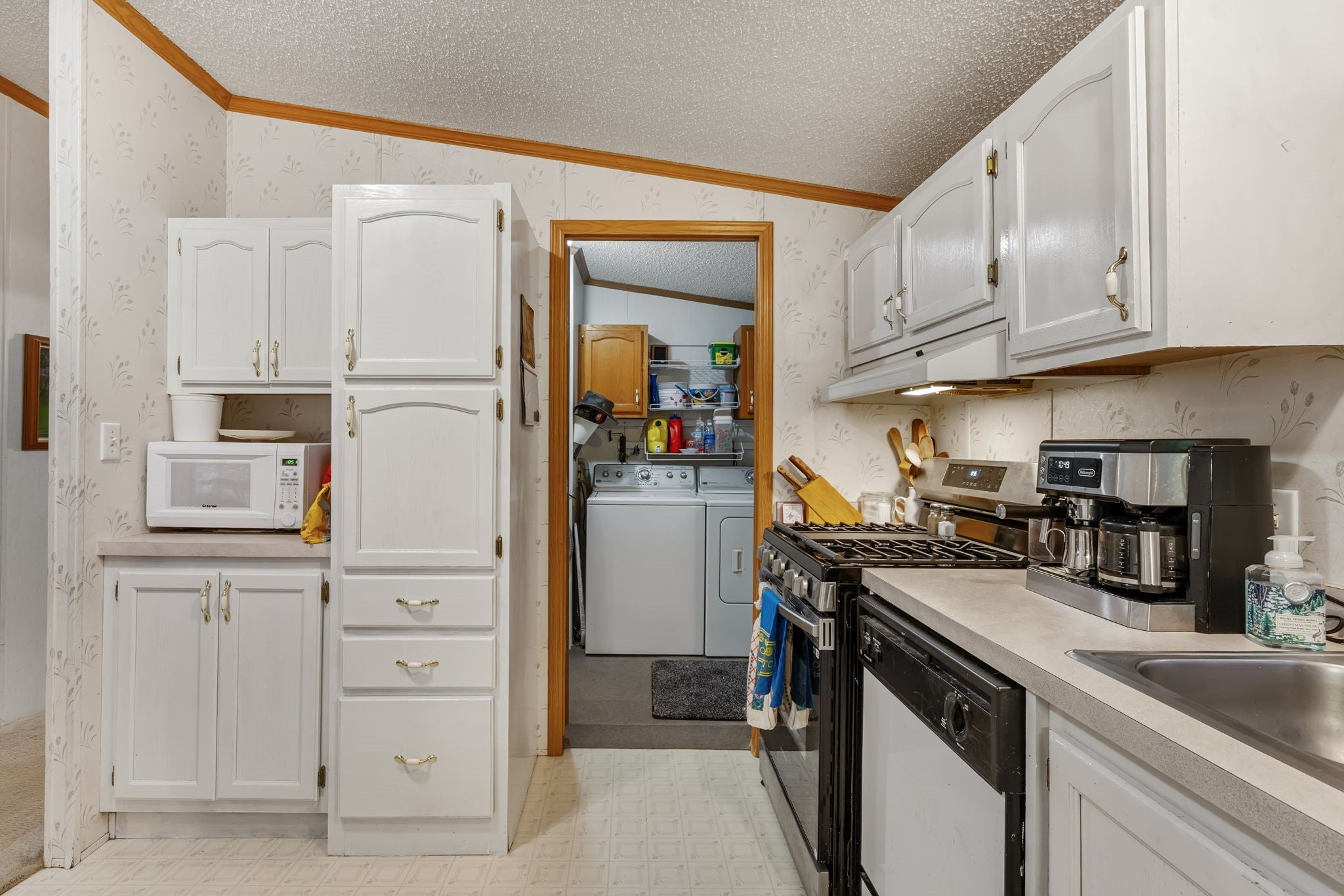 W8268 Sand Road Shell Lake, WI 54871 - Photo 12 of 40 Gallery Image 12