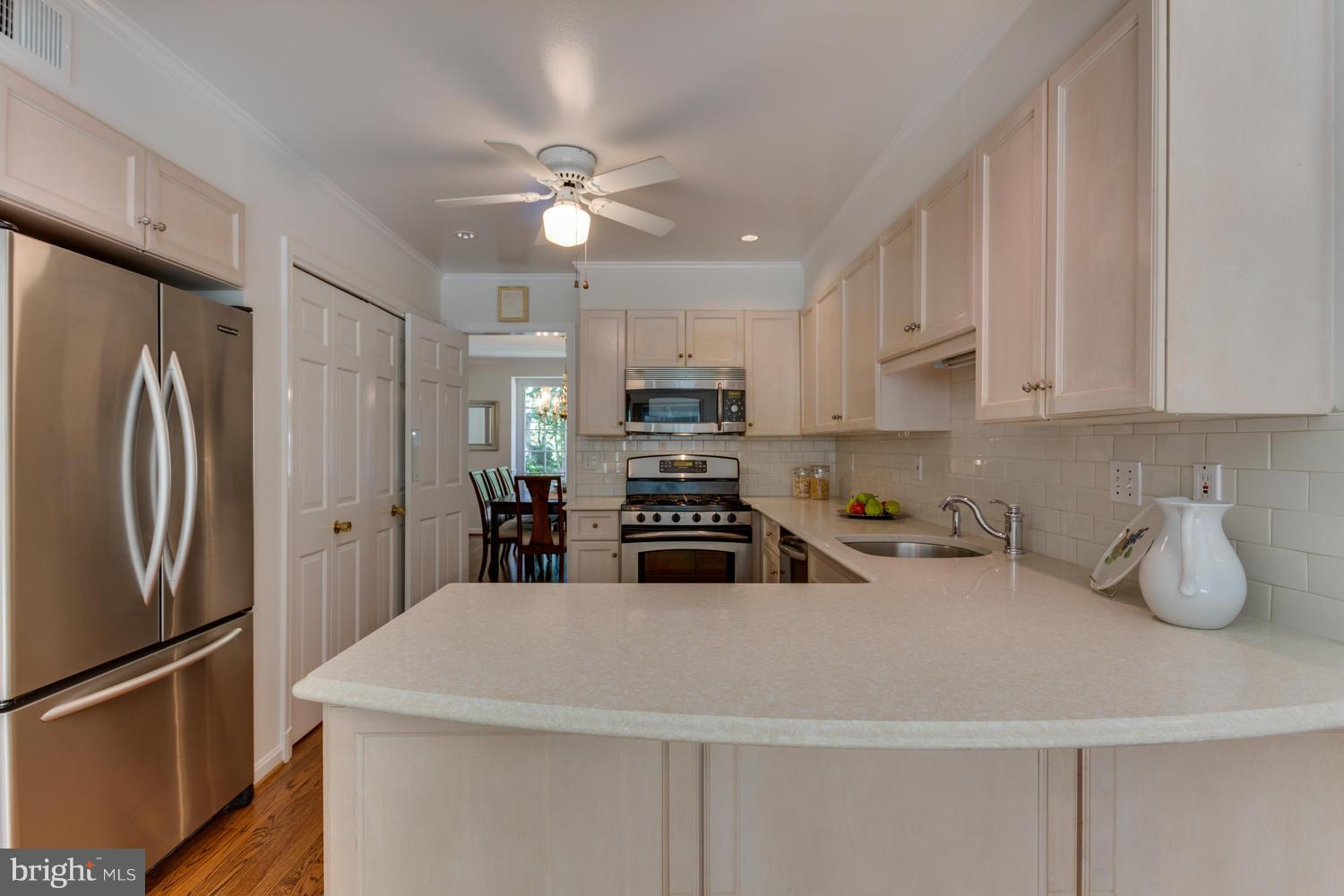 4405 Tournay Road Bethesda, MD 20816 - Photo 10 of 28 Kitchen