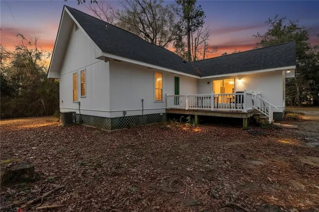 $229,000 | 810 Armand Street, Mandeville, LA 70448