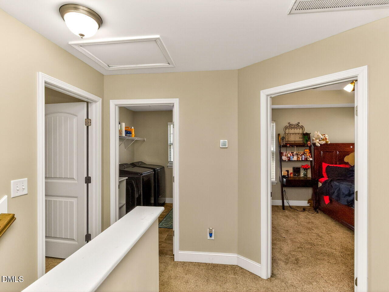 8 Solstice Lane Garner, NC 27529 - Photo 27 of 30 027-1280x960-second-floor-hallway