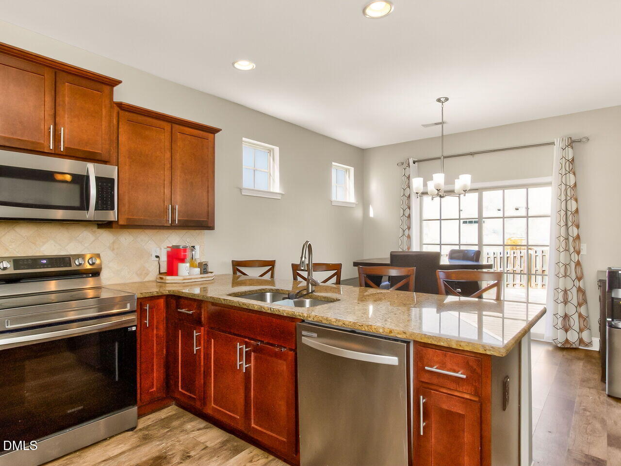 8 Solstice Lane Garner, NC 27529 - Photo 10 of 30 010-1280x960-kitchen