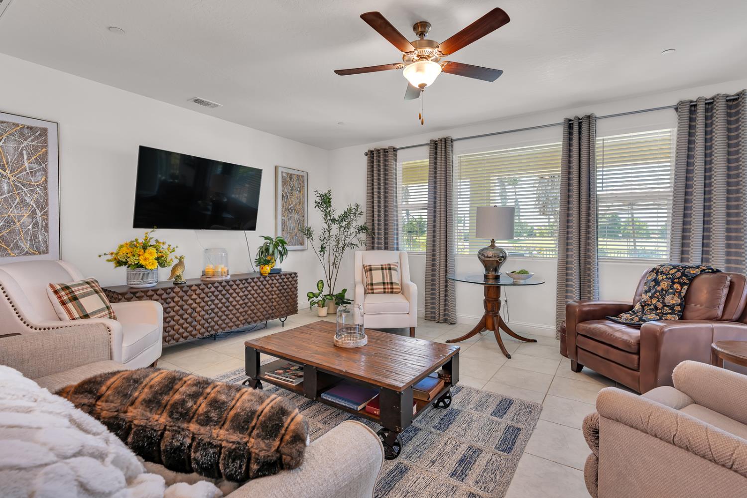 13020 Ridgewood Way Chowchilla, CA 93610 - Photo 14 of 59
