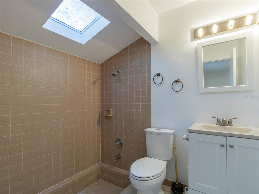 8104 Southwest 53 Place Gainesville, FL 32608 - Photo 11 of 12