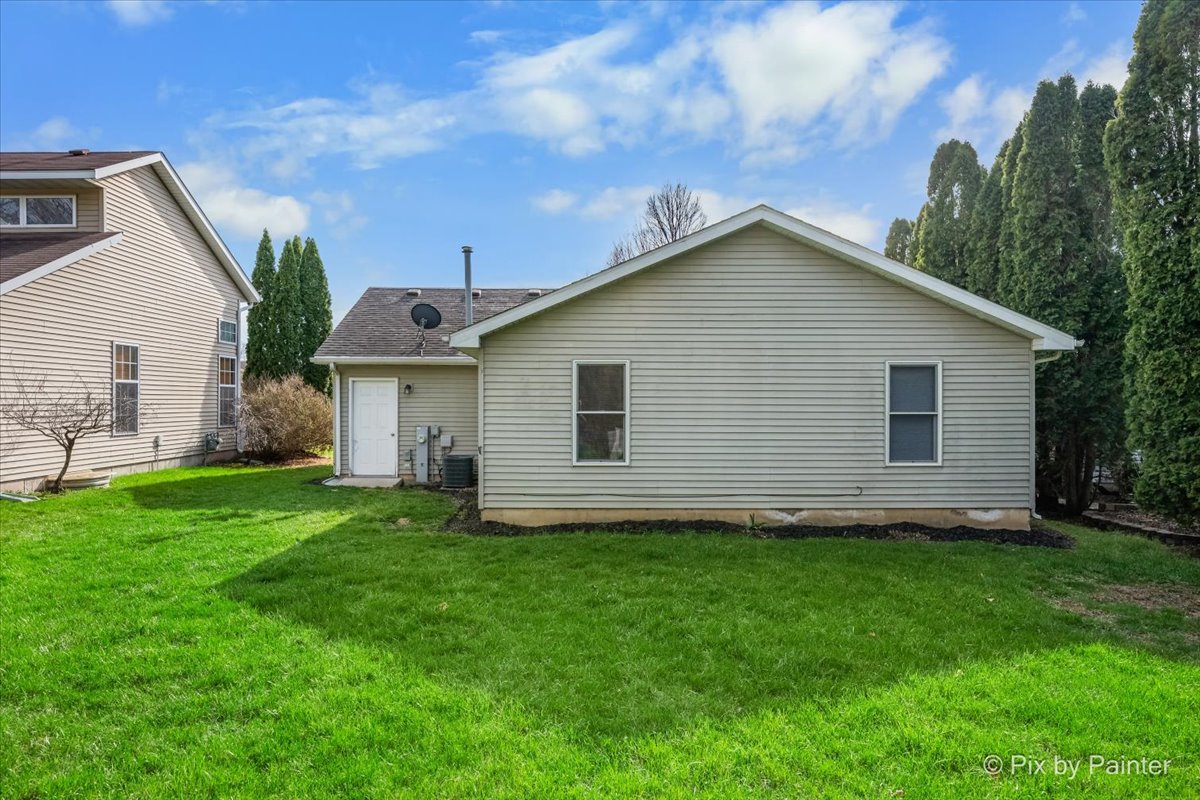 705 Hawthorne Lane Genoa, IL 60135 - Photo 17 of 19