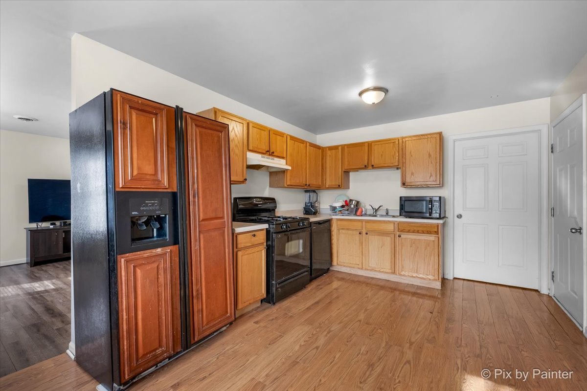 705 Hawthorne Lane Genoa, IL 60135 - Photo 5 of 19