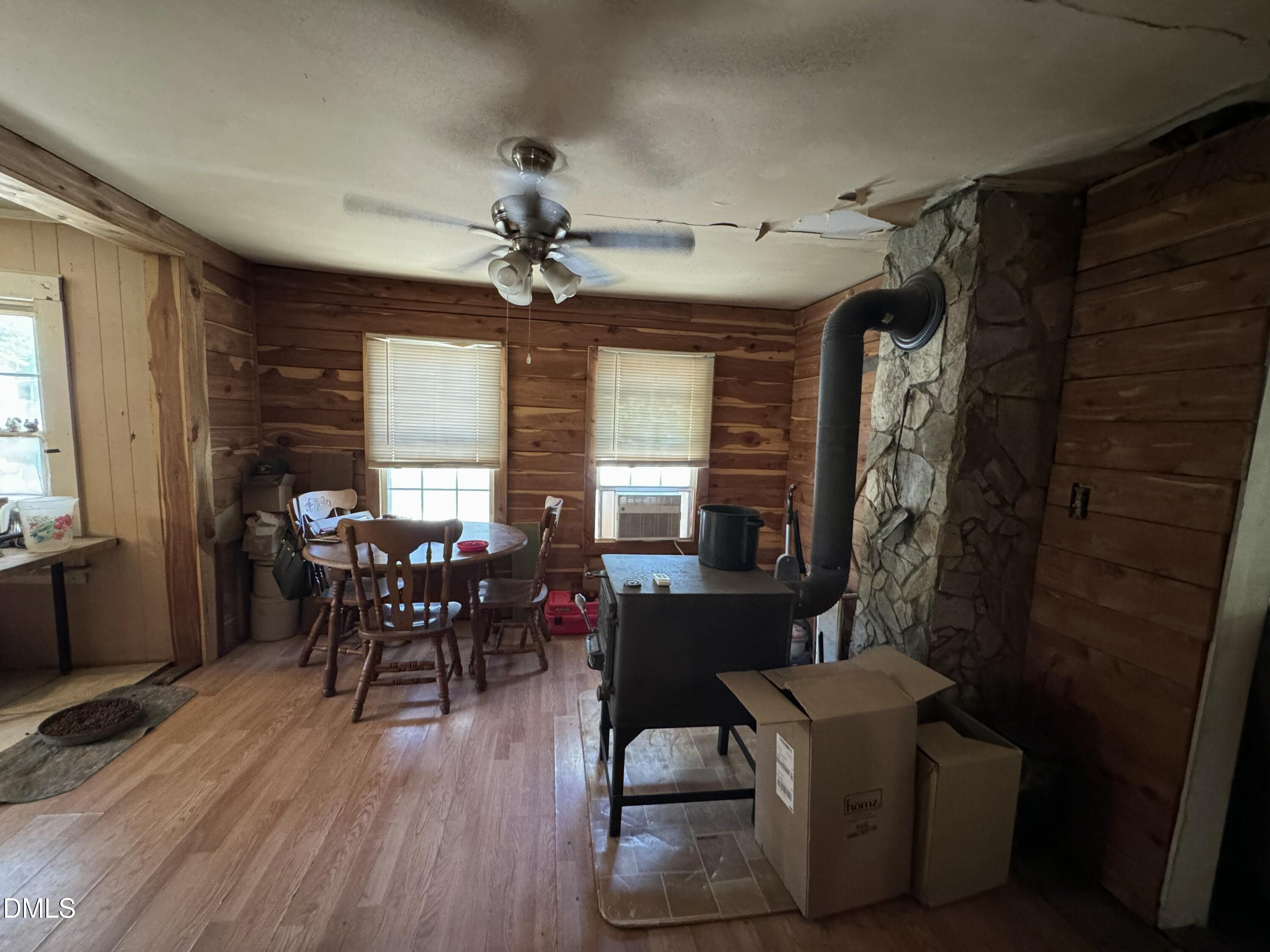1894 Glovers Church Road Bennett, NC 27208 - Photo 10 of 27 Dining Room