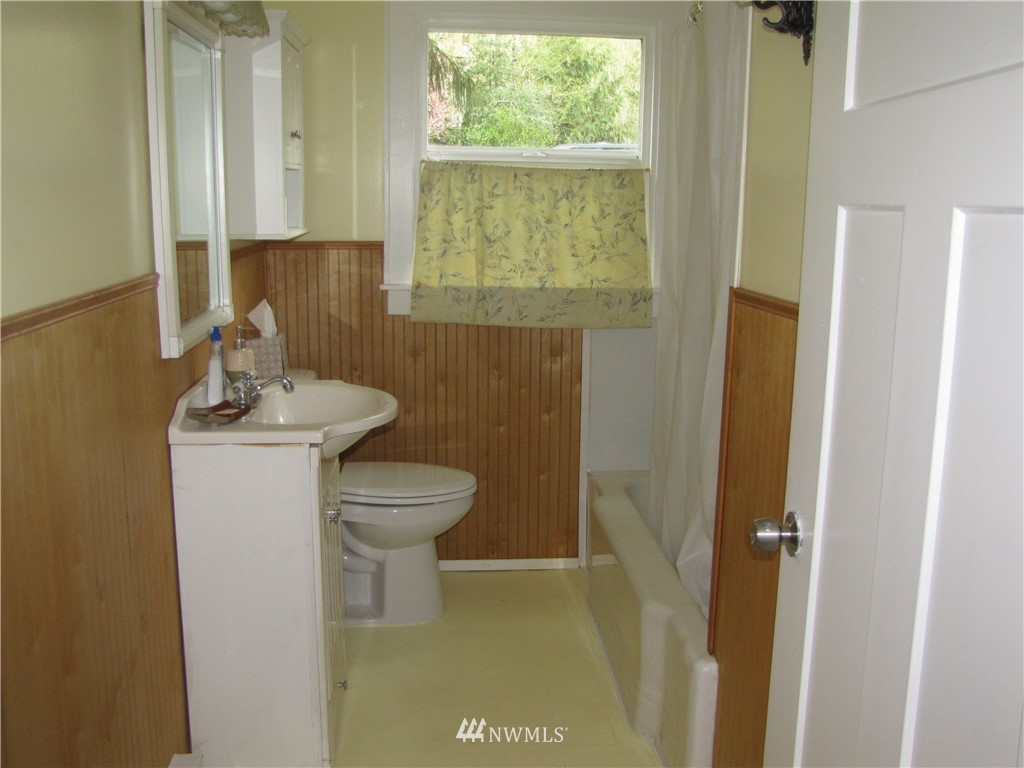 21 McGarvie Road Port Angeles, WA 98363 - Photo 11 of 25 Gallery Image 11