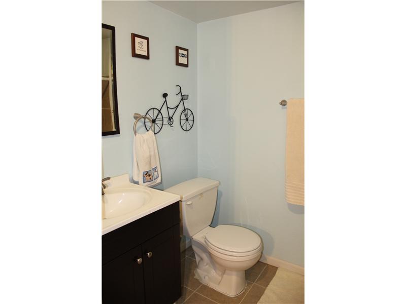 2925 Dutch Ridge Road Beaver, PA 15009 - Photo 17 of 21 Full Bath.