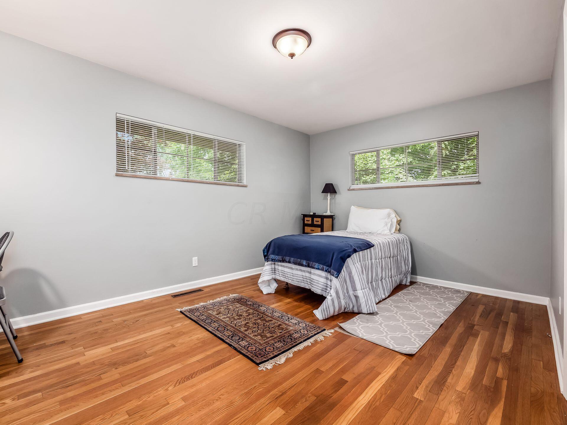 320 North Hamilton Road Columbus, OH 43230 - Photo 20 of 31
