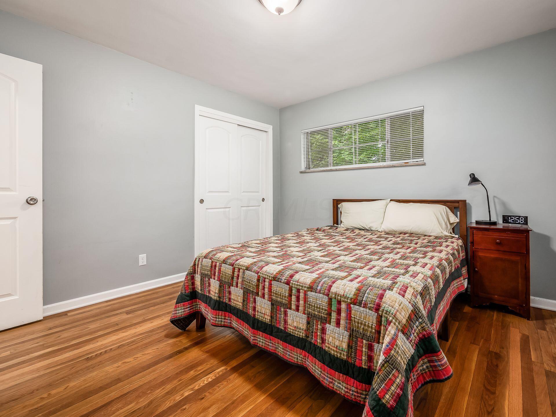 320 North Hamilton Road Columbus, OH 43230 - Photo 23 of 31