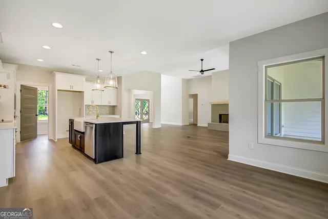 $725,000 | 50 Daisy Harris Road, Senoia, GA 30276