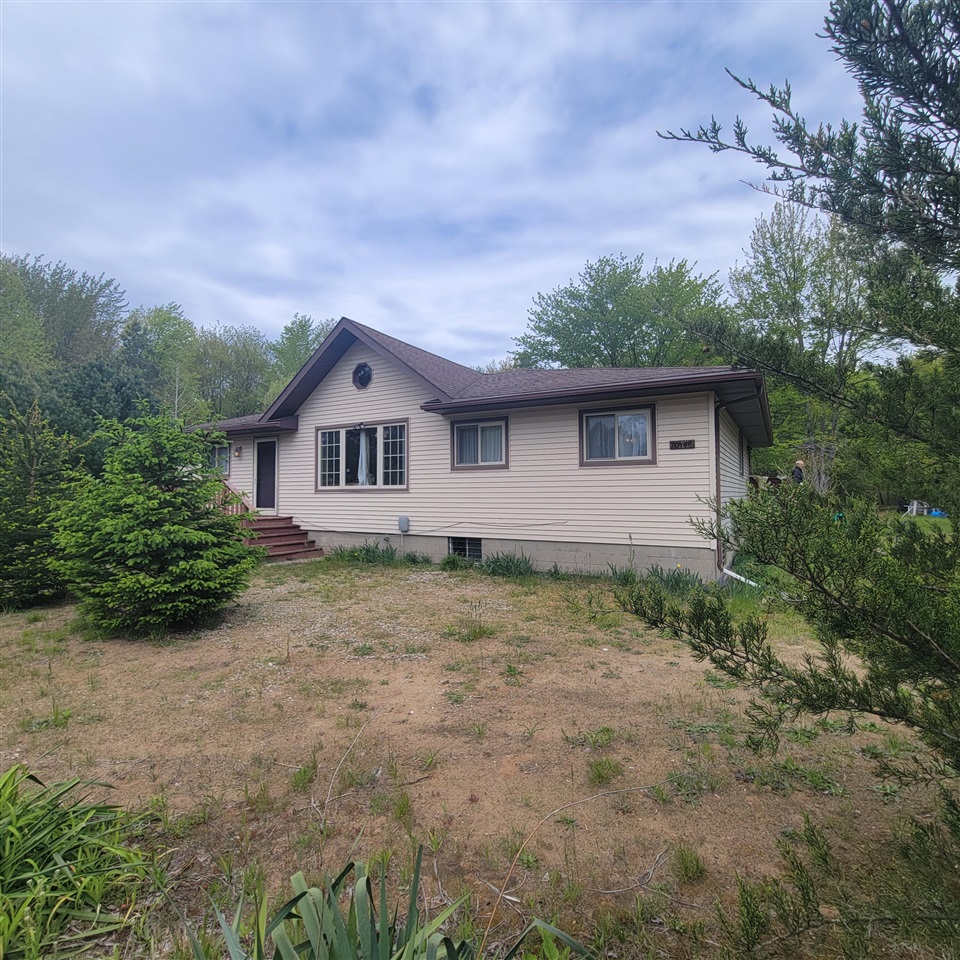 70448 County Road 378 Covert, MI 49043 - Photo 2 of 19