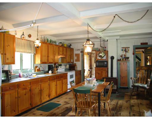 65 Stafford Road Monson, MA 01057 - Photo 8 of 27