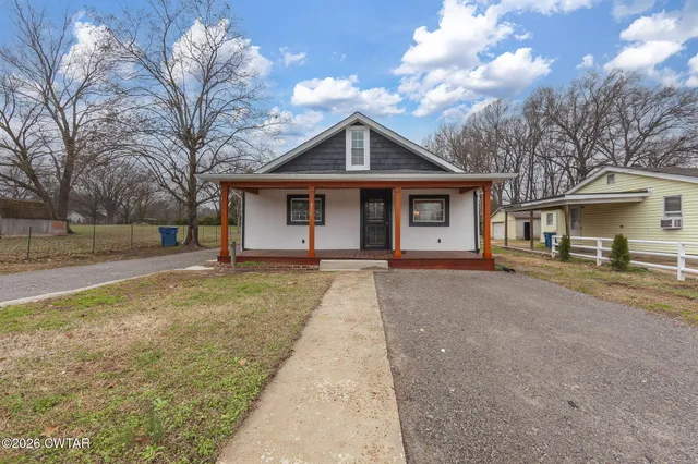 $189,900 | 810 South Lexington Street, Trenton, TN 38382