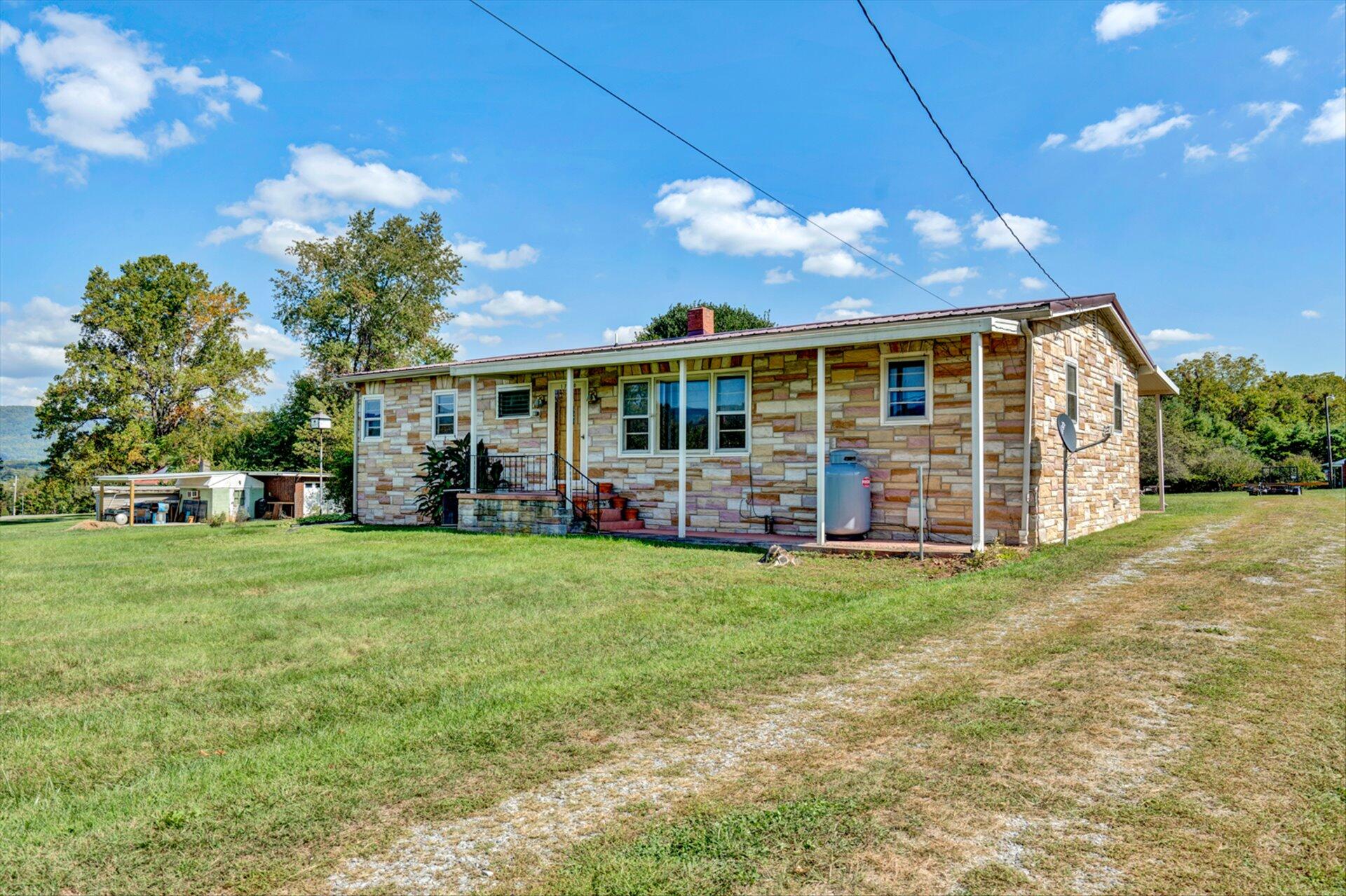1710 Mountain View Church Road Blue Ridge, VA 24064 - Photo 1 of 22 01-DSC00061
