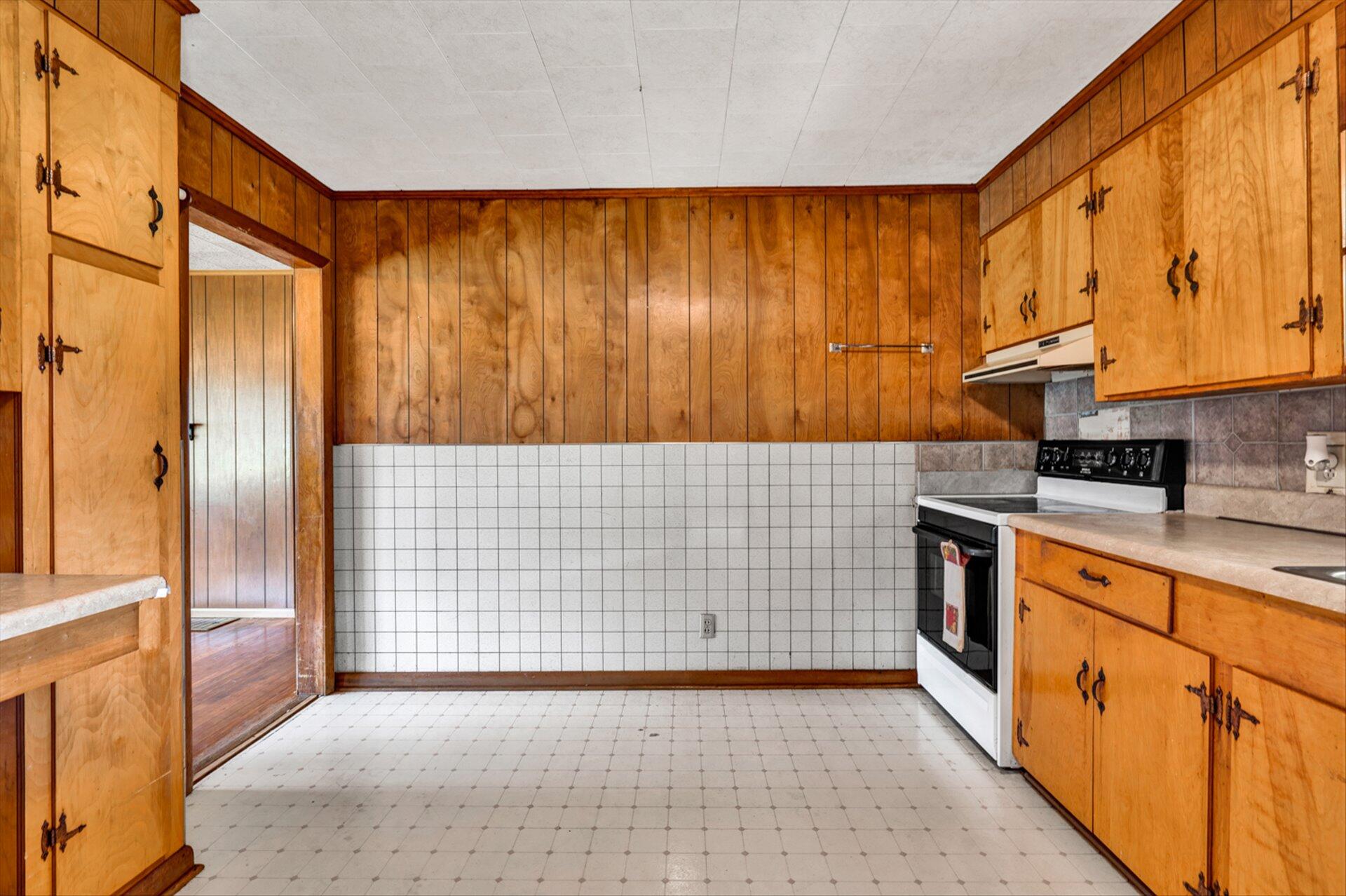 1710 Mountain View Church Road Blue Ridge, VA 24064 - Photo 6 of 22 06-DSC00037