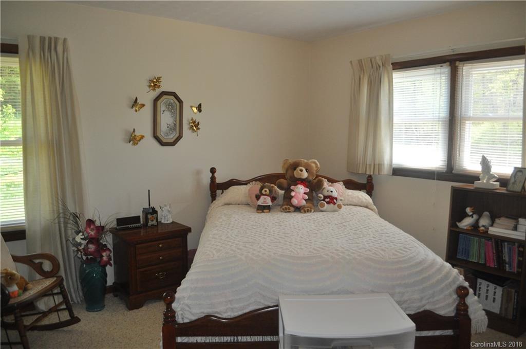 436 Sandy Branch Road Bakersville, NC 28705 - Photo 19 of 34 Gallery Image 19