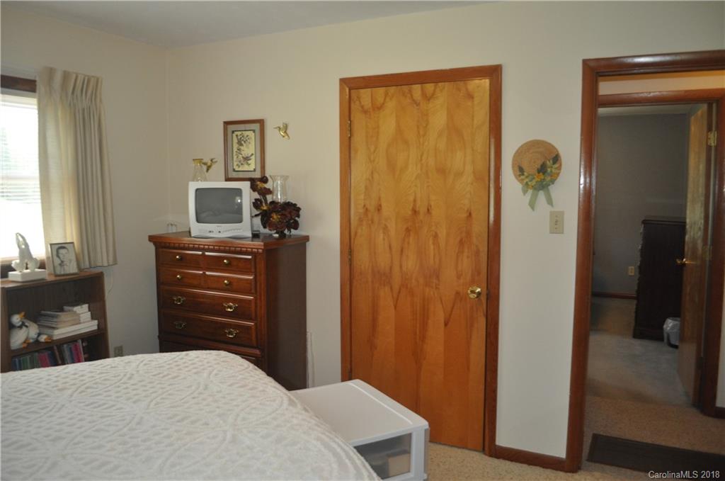436 Sandy Branch Road Bakersville, NC 28705 - Photo 20 of 34 Gallery Image 20