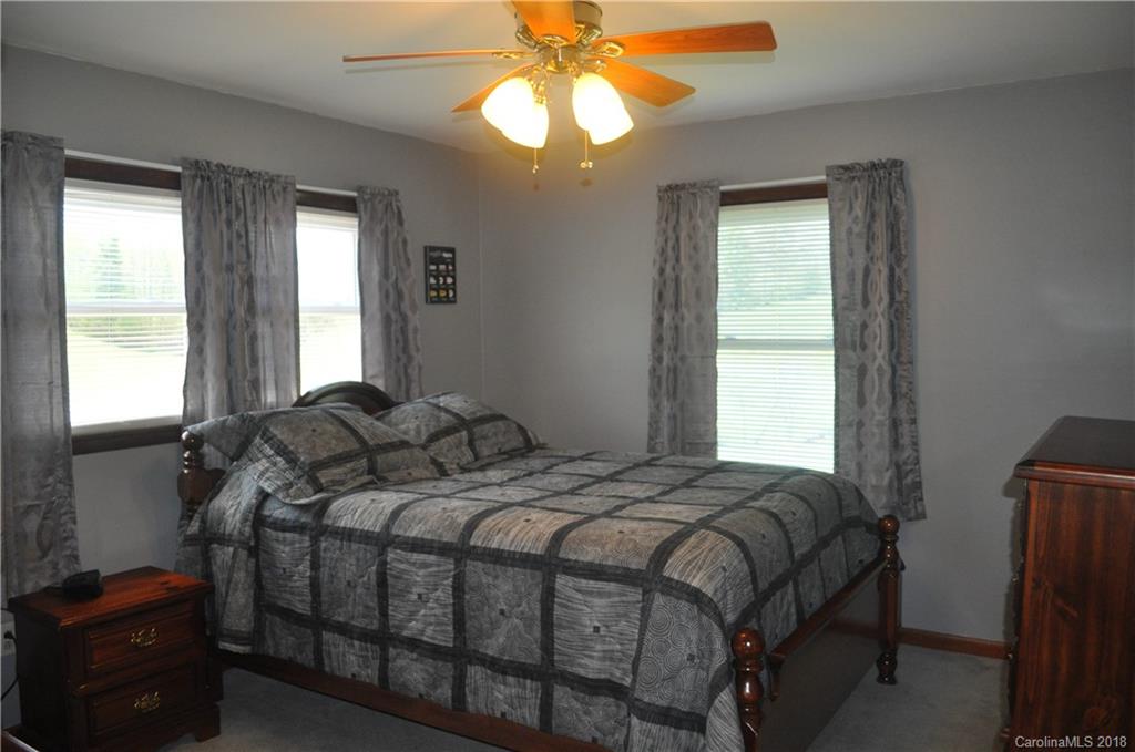 436 Sandy Branch Road Bakersville, NC 28705 - Photo 22 of 34 Gallery Image 22