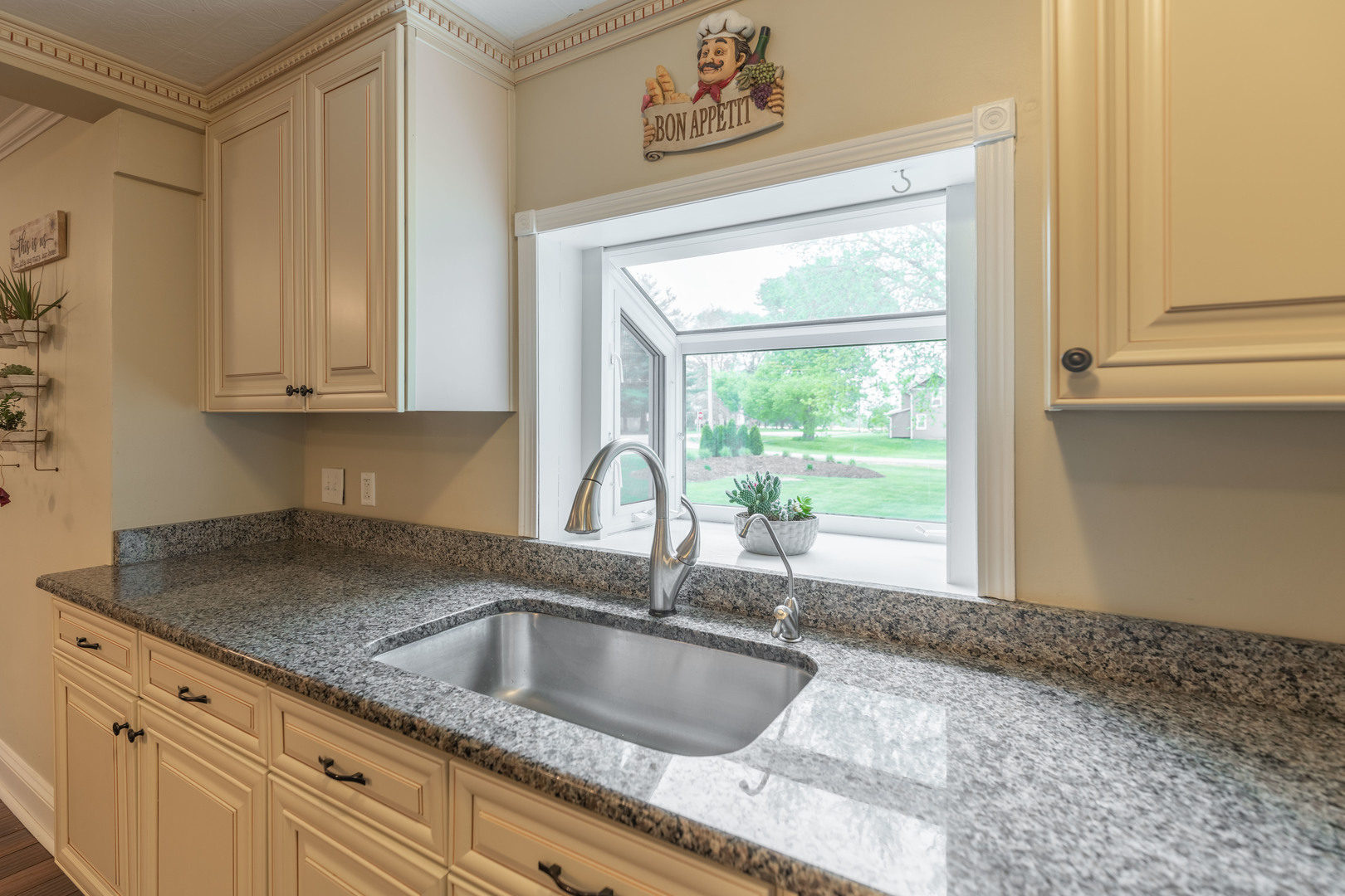 27 Bristol Ridge Road Bristol, IL 60512 - Photo 7 of 25