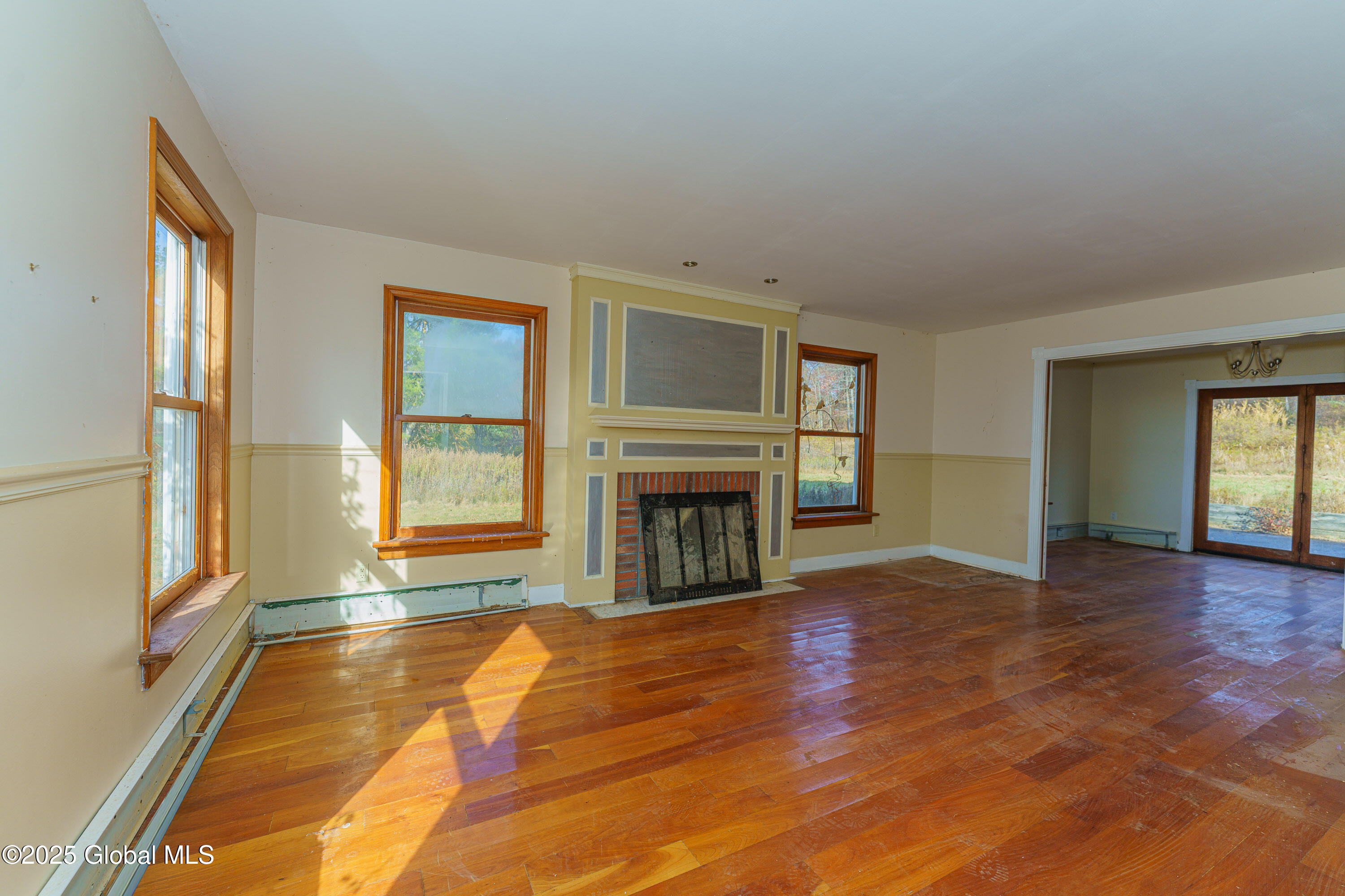 468 Snake Hill Road Poestenkill, NY 12140 - Photo 9 of 60 2 Livingroom 1