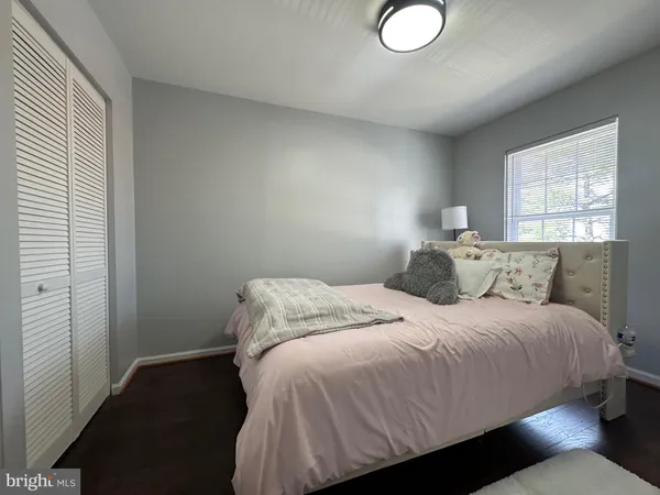 $345,000 | 100 North Duke Drive, Unit 269, Sterling, VA 20164