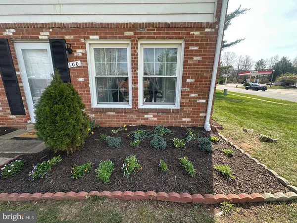 $345,000 | 100 North Duke Drive, Unit 269, Sterling, VA 20164