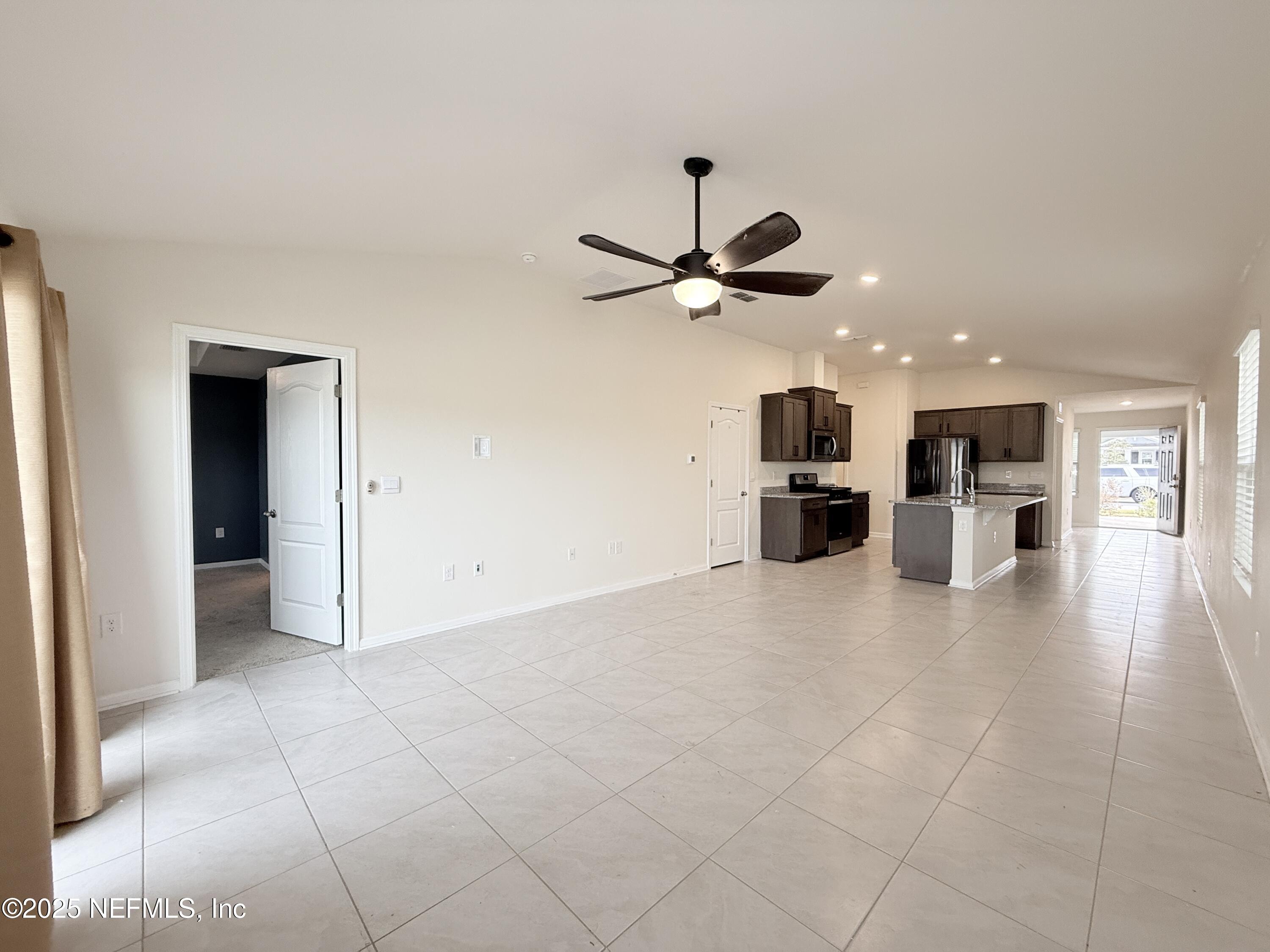 86221 Mainline Road Yulee, FL 32097 - Photo 11 of 22 IMG_1351