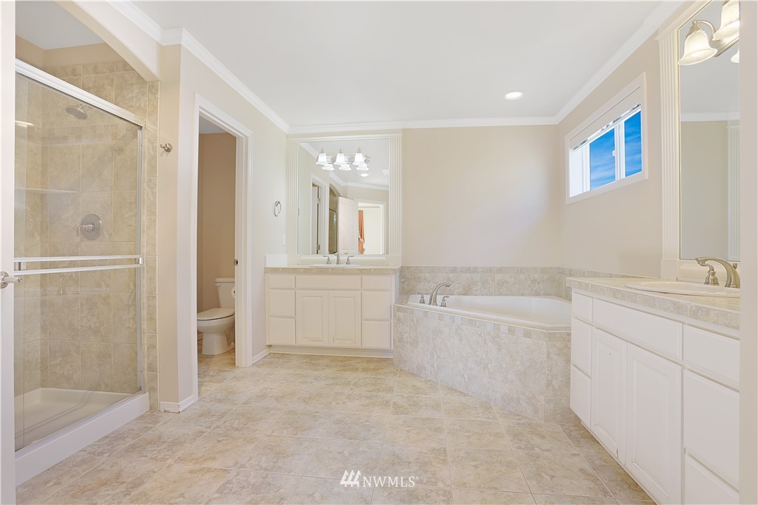 4412 219th Place Southeast Bothell, WA 98021 - Photo 7 of 18