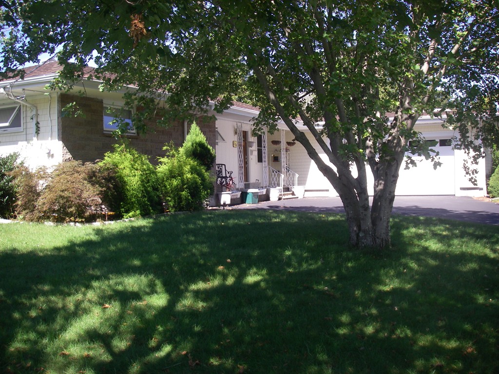 284 Mohawk Road Somerset, MA 02726 - Photo 21 of 23 Gallery Image 21